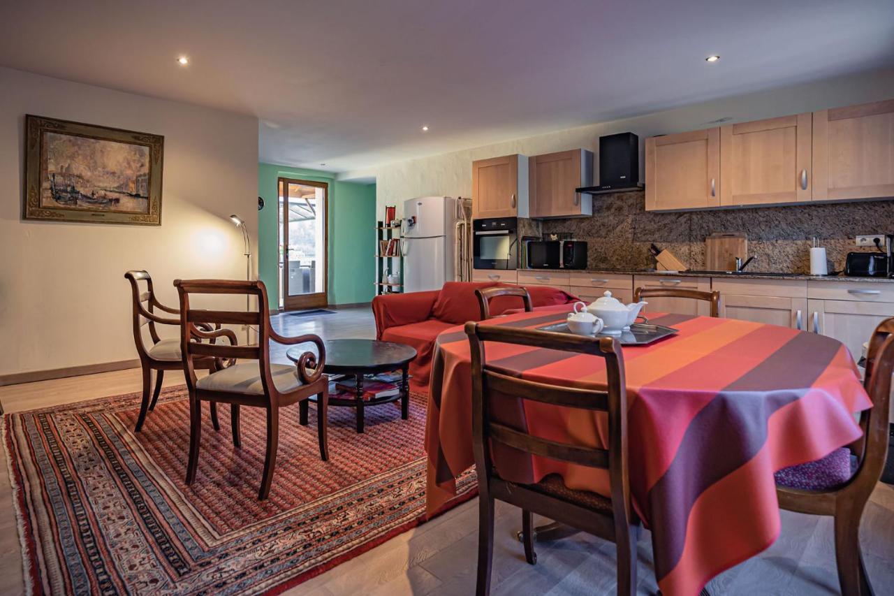 Sundrenched Relais De Poste In Serdinya Exterior foto